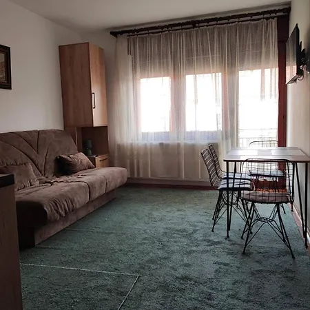 Appartement Varos & Restaurant