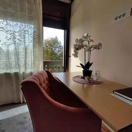 Varos & Restaurant Appartement