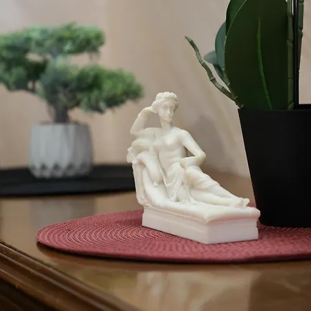 Varos & Restaurant * Pirot