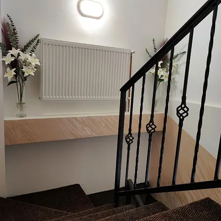 Appartement Varos & Restaurant